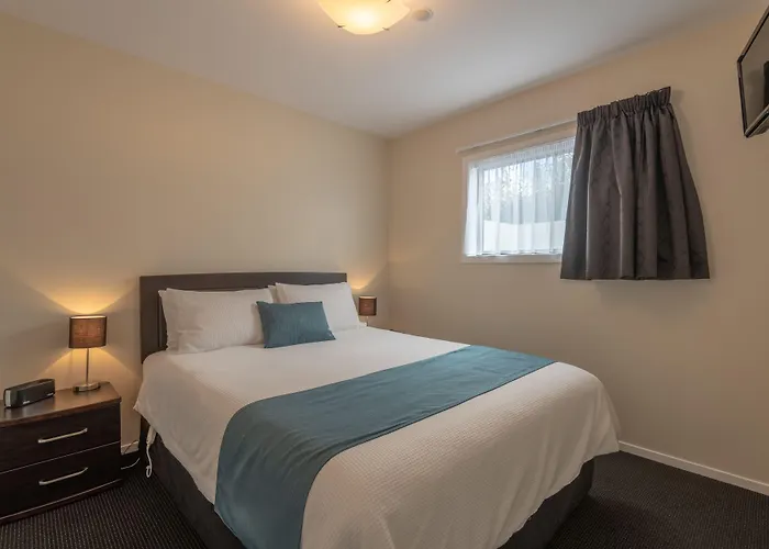 Asure International Motor Motel 5*