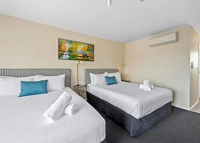 Asure International Motor Motel 5*